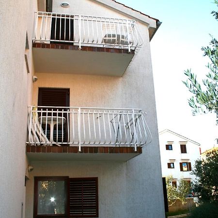 Apartments Duomo Cres Exterior foto